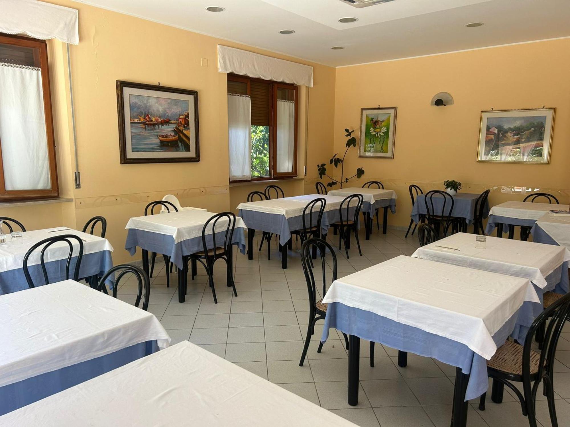 Pensione Vagnozzi Grottammare Exterior photo