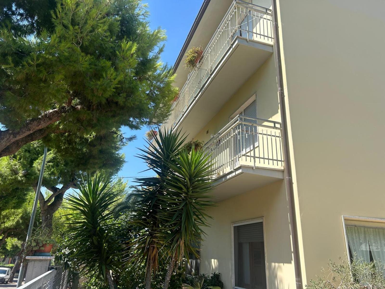 Pensione Vagnozzi Grottammare Exterior photo